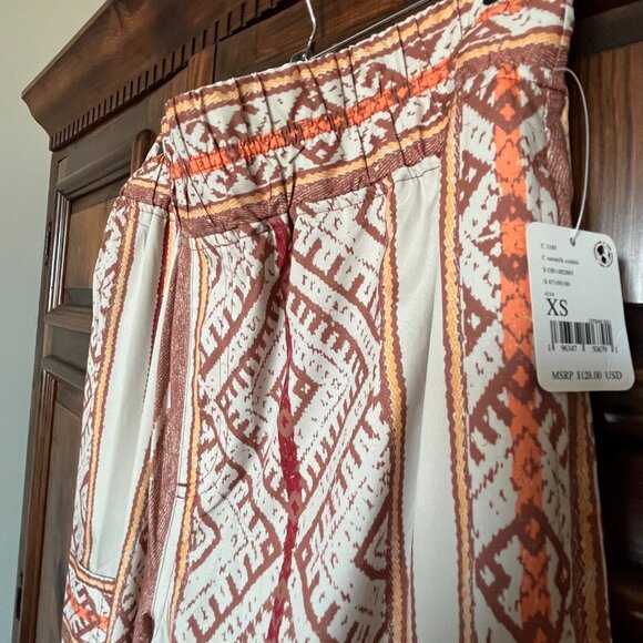 NWT Free People Visionary Printed Pants (XS) - Picture 7 of 8